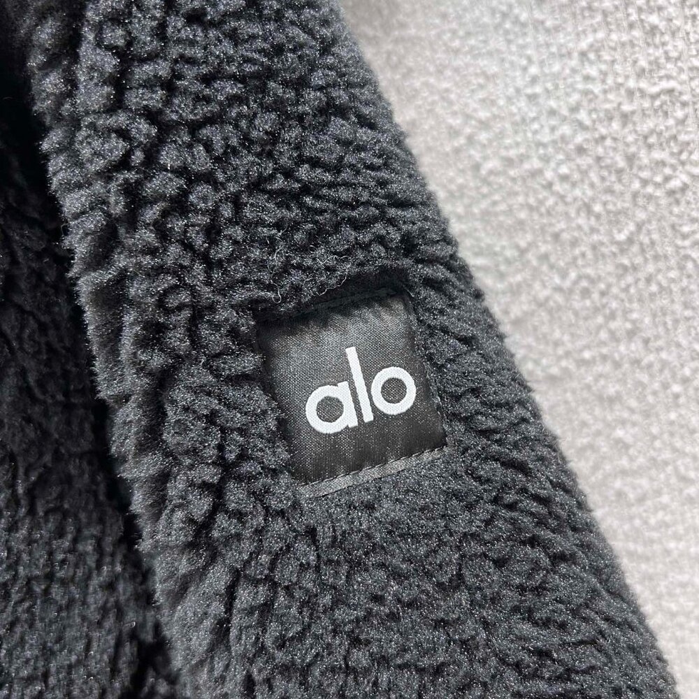 Alo Yoga Black Fleece Zip-Up Jacket - Picture 5 of 5